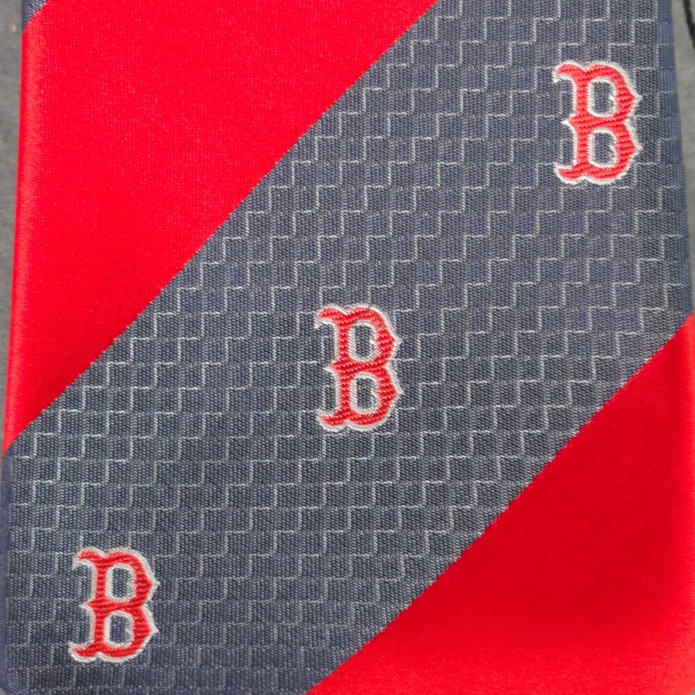 Eagles Wings Boston Red Sox Geo Stripe Mens Necktie Licensed MLB Tie NWT